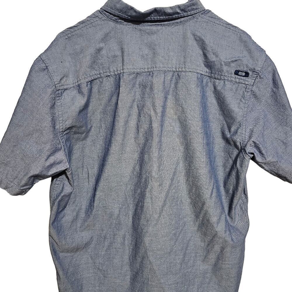 Shirt - Picture 2 of 5
